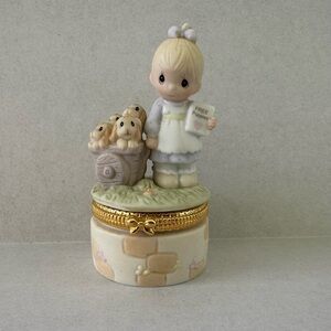 Precious Moments God Loveth A Cheerful Giver.